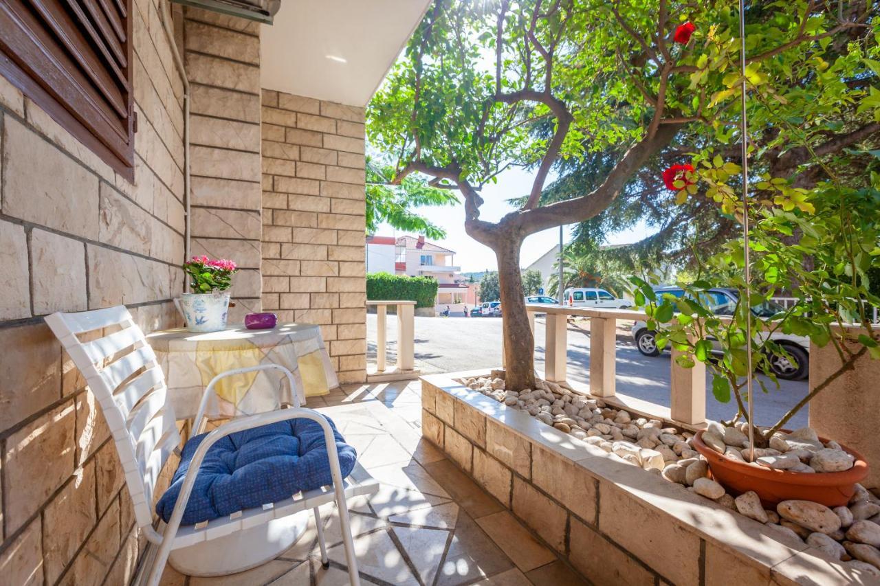 Apartmani Limun - Ivo I Dragica Simic - Макарска Экстерьер фото